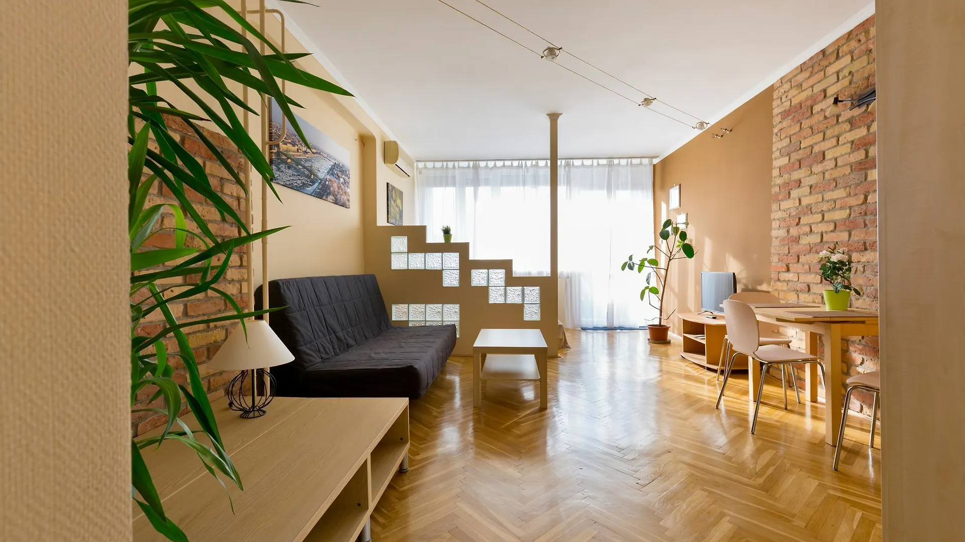 Bpm - East Station Apartments Budapeşte 0*,  Macaristan