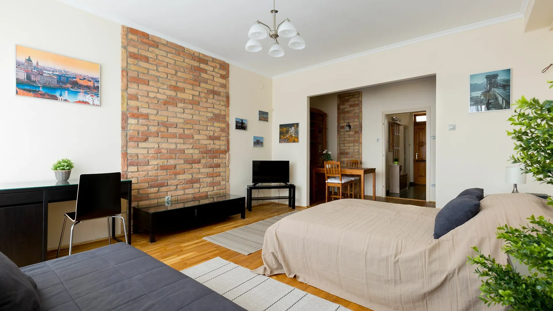 Bpm - East Station Apartments Budapest